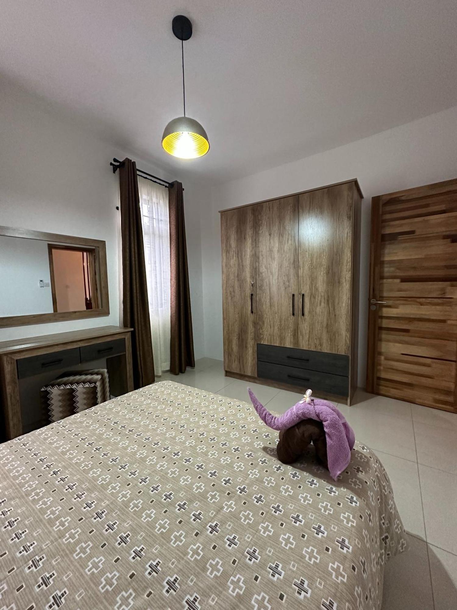 Seasand-Entire Luxury 3 Bd Condo - Close To Beach Flic en Flac Luaran gambar